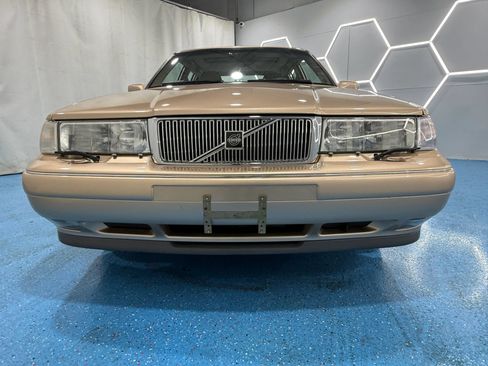 Used 1996 Volvo 960 Sedan RWD image 23