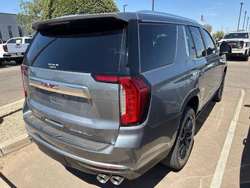 Used 2022 GMC Yukon Denali AWD/4WD image 3