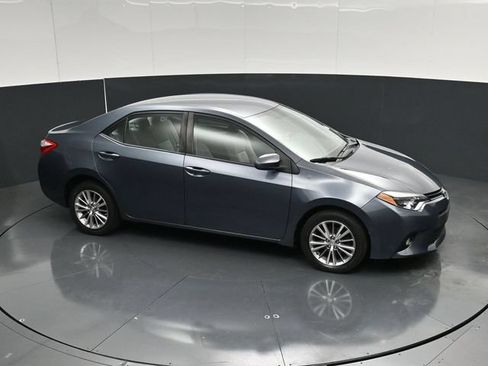 Used 2014 Toyota Corolla LE FWD image 37