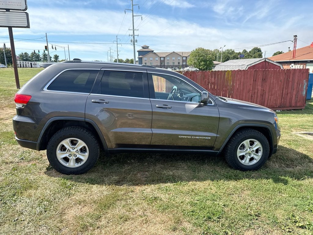 Used 2014 Jeep Grand Cherokee Laredo w/ Quick Order Package 23E AWD/4WD image 6