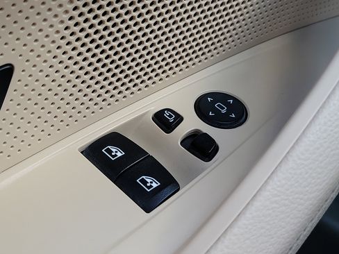 Used 2022 BMW 430i Coupe w/ Convenience Package image 23