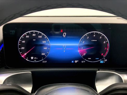 New 2026 Mercedes-Benz GLB 250 image 23