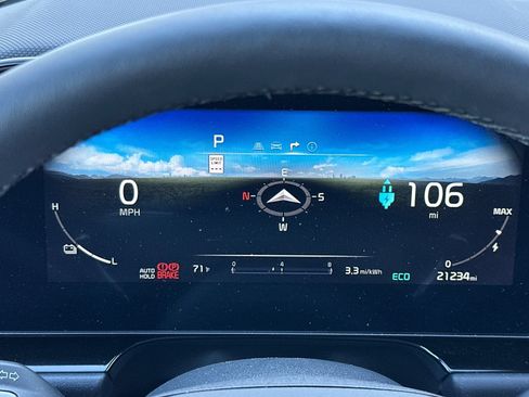 Used 2023 Kia Niro Wind w/ Wind Preserve Package FWD image 24