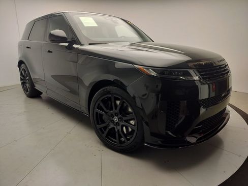 Used 2024 Land Rover Range Rover Sport AWD/4WD image 24