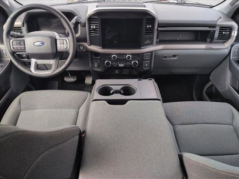 Used 2025 Ford F150 XLT w/ Equipment Group 301A Standard image 16