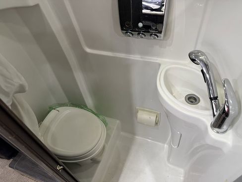 Used 2013 Mercedes-Benz Sprinter 3500 image 59