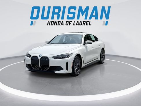 Used 2023 BMW i4 eDrive35 RWD image 4
