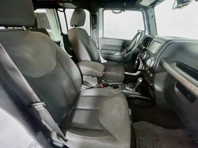 Used 2017 Jeep Wrangler Unlimited Sport AWD/4WD image 26
