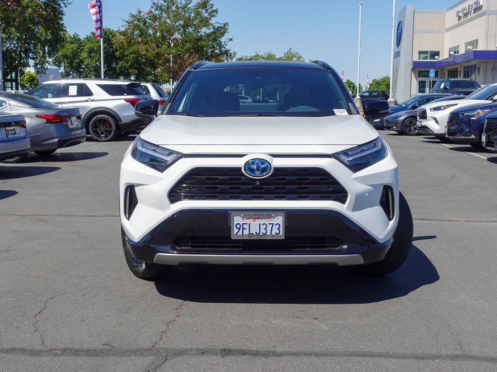 Used 2023 Toyota RAV4 XSE AWD/4WD image 2