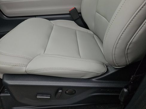 New 2026 Ford Expedition Max Active RWD image 23