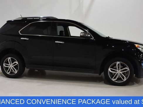 Used 2017 Chevrolet Equinox Premier w/ Enhanced Convenience Package AWD/4WD image 3