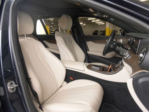 Used 2023 Mercedes-Benz E 450 4MATIC All-Terrain Wagon image 27
