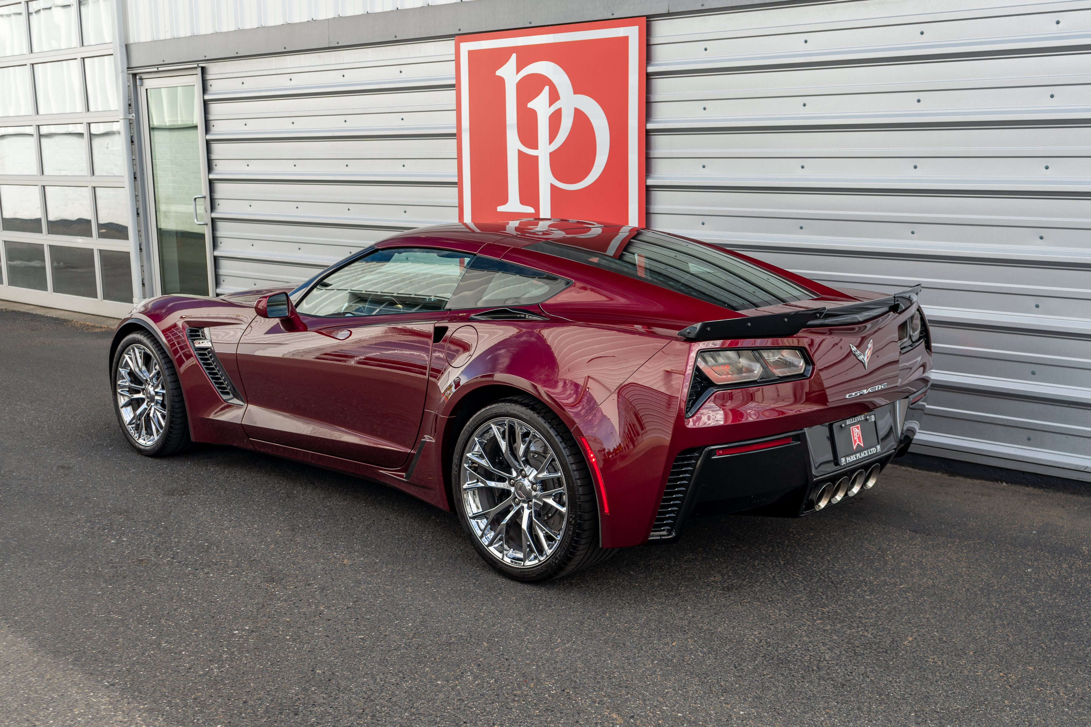 Used 2016 Chevrolet Corvette Z06 w/ 3LZ Preferred Equipment Group RWD image 37