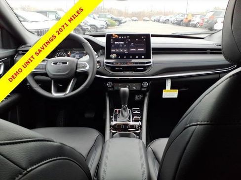 New 2026 Jeep Compass Latitude AWD/4WD image 6