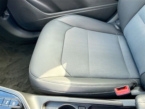 Used 2025 Kia Niro Wind w/ Wind Preserve Package image 22