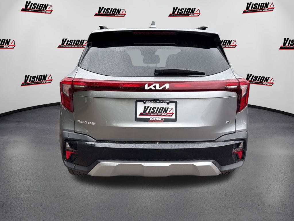 Used 2024 Kia Seltos SX AWD/4WD image 4