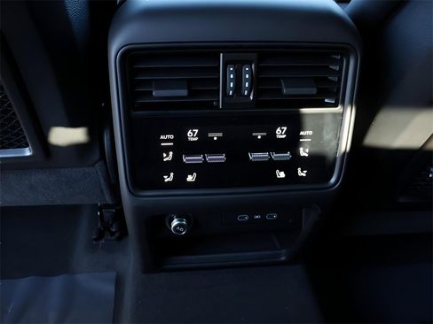 New 2026 Porsche Cayenne E-Hybrid Coupe image 22