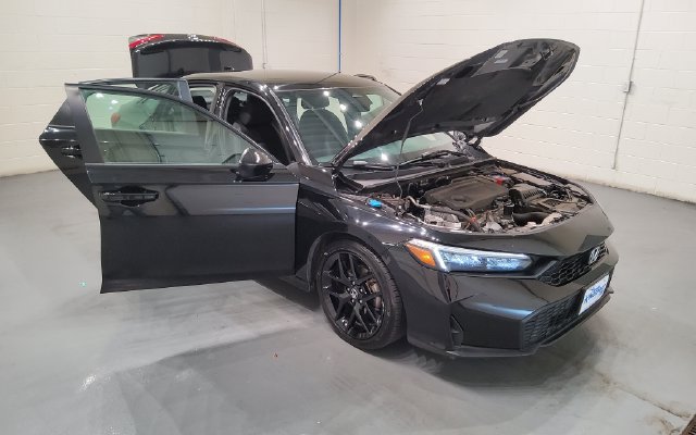 Used 2025 Honda Civic Sport image 10