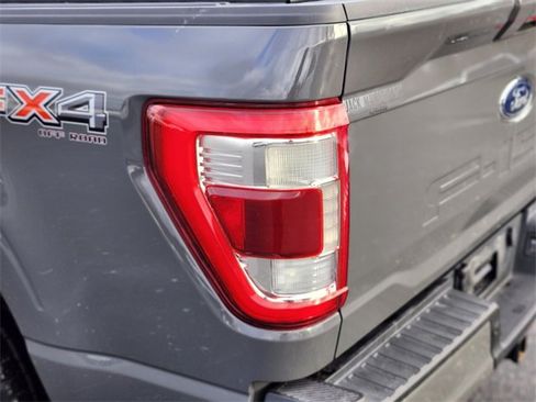 Used 2021 Ford F150 Lariat w/ Equipment Group 502A High image 9