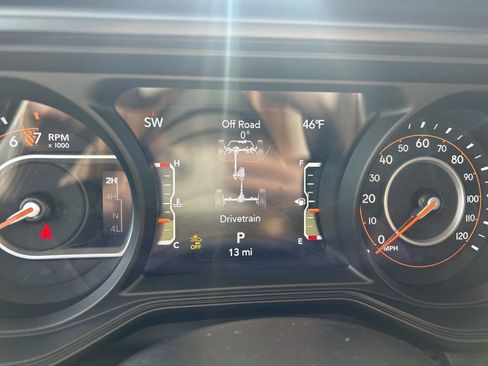 New 2026 Jeep Gladiator Sport image 20