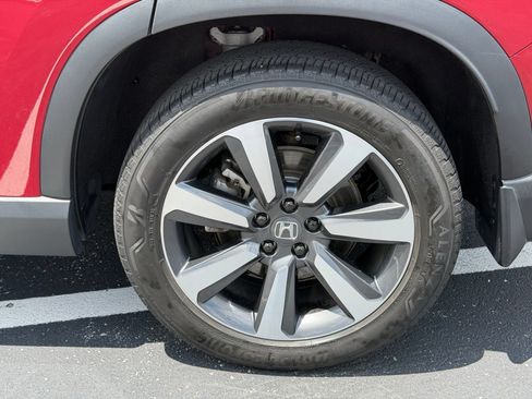 Used 2025 Honda Pilot Touring image 40
