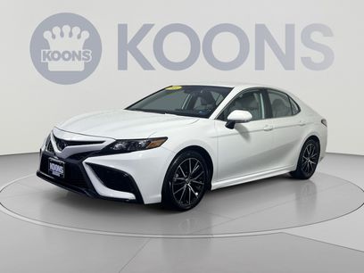 Used 2021 Toyota Camry SE w/ Cold Weather Package