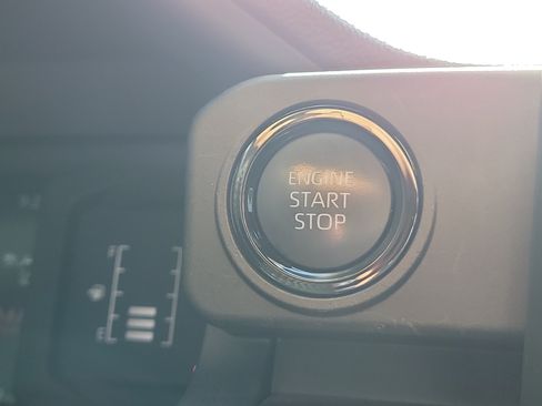 Certified 2025 Toyota Tacoma SR5 RWD image 30
