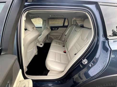 New 2026 Volvo V60 B5 Cross Country Plus w/ Climate Package image 12