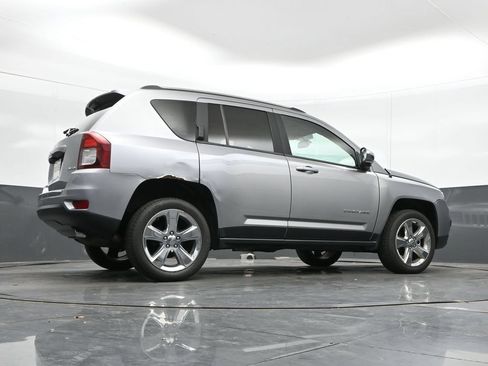 Used 2015 Jeep Compass Limited AWD/4WD image 31