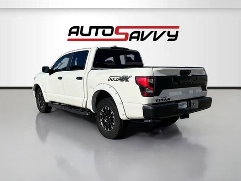 Used 2022 Nissan Titan PRO-4X w/ Pro-4x Convenience Package AWD/4WD image 5