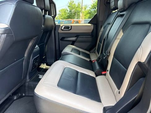Used 2024 Ford Bronco Wildtrak AWD/4WD image 25