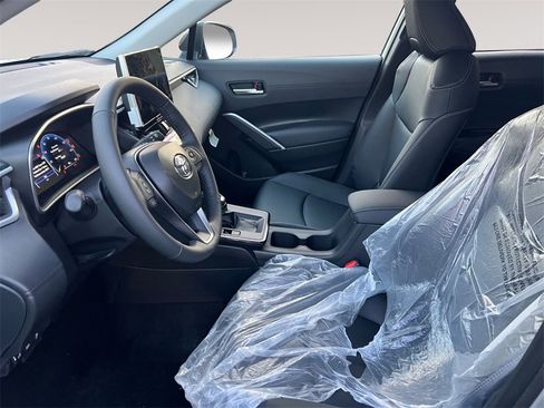 New 2026 Toyota Corolla Cross XLE image 9