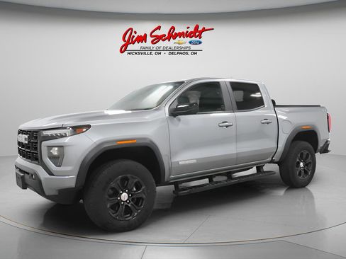 Used 2023 GMC Canyon Elevation w/ Elevation Premium Package AWD/4WD image 2