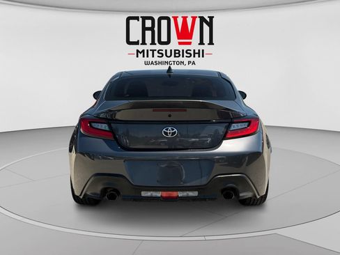 Used 2024 Toyota GR86 Premium RWD image 4