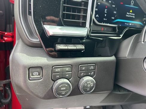 New 2026 Chevrolet Silverado 1500 LTZ w/ LTZ Premium Package image 17