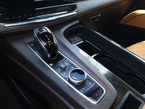 Used 2021 Cadillac Escalade Sport w/ Driver Assist Tech Package image 35