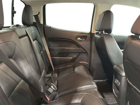 Used 2022 Chevrolet Colorado ZR2 AWD/4WD image 17