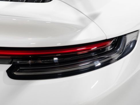 Used 2022 Porsche 911 GT3 RWD image 25