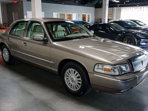 Used 2006 Mercury Grand Marquis LS image 4