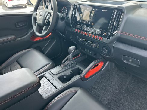 New 2026 Nissan Frontier Pro-X RWD image 15