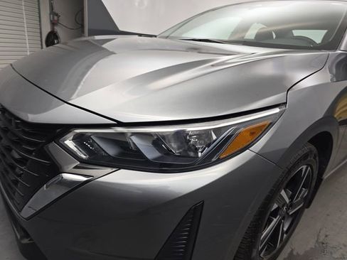 Used 2024 Nissan Sentra SV image 14