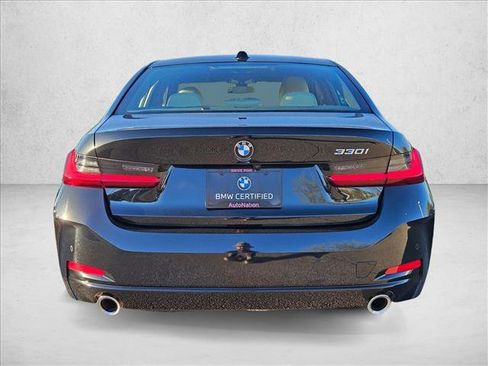 Certified 2025 BMW 330i 330i w/ M Sport Package image 6