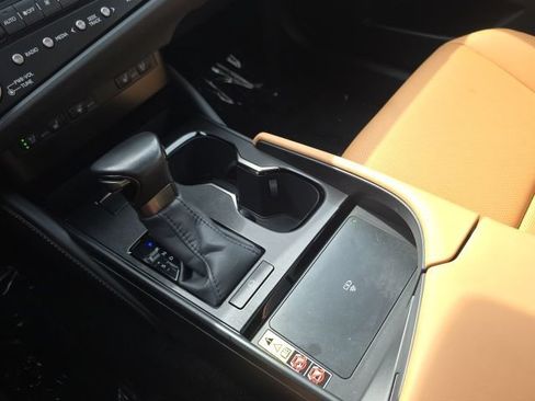 Used 2025 Lexus ES 350 w/ Premium Package FWD image 27