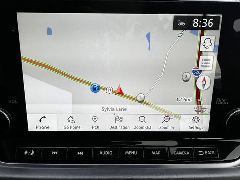 Used 2022 Nissan Rogue Platinum w/ Head-Up Display Package image 23