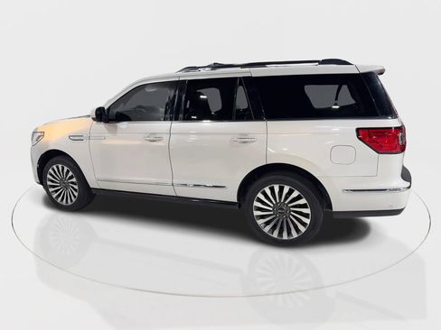 Used 2020 Lincoln Navigator Reserve w/ Equipment Group 208A Reserve image 6