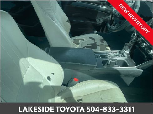 Used 2018 Honda Accord LX image 7