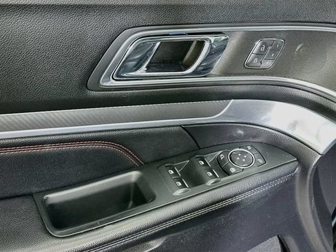 Used 2018 Ford Explorer Sport w/ Equipment Group 401A AWD/4WD image 24