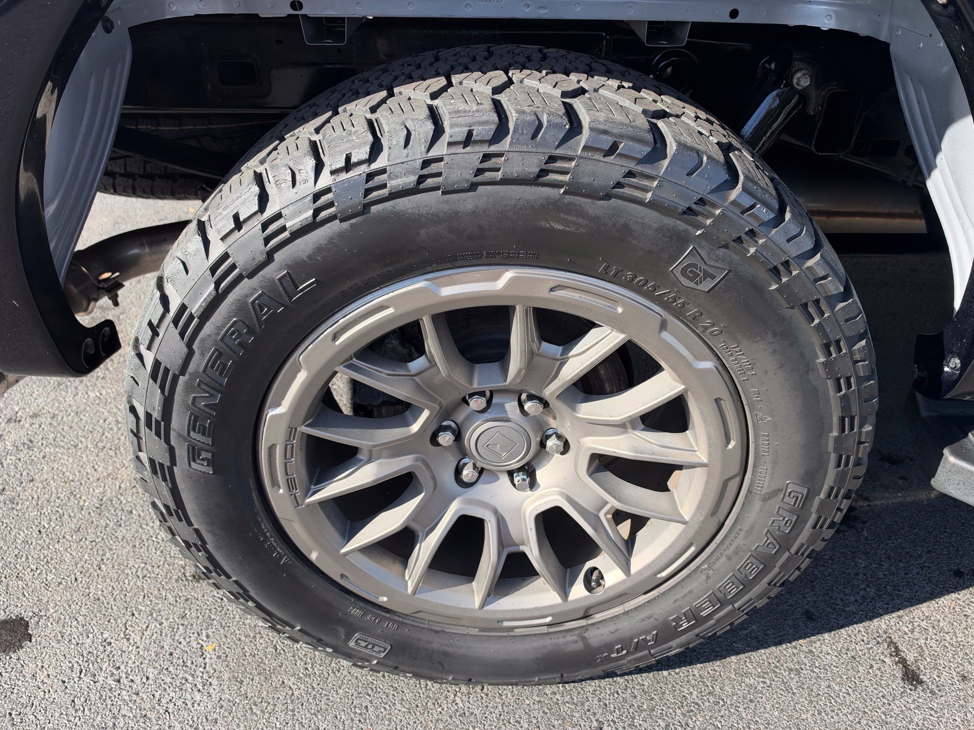 Used 2021 Ford F150 XLT w/ Equipment Group 302A High AWD/4WD image 10