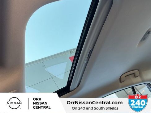 New 2026 Nissan Sentra SR w/ SR Premium Package FWD image 18