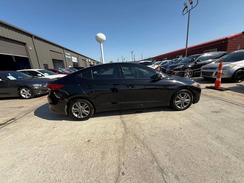 Used 2018 Hyundai Elantra SEL w/ Cargo Package image 11